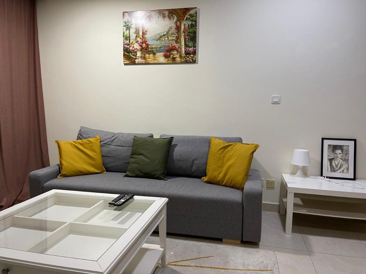 דובאי Metro Premium Location Spacious 2 Bedroom Apartment Right Next To The Metro מראה חיצוני תמונה