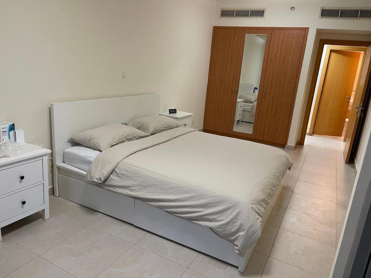 דובאי Metro Premium Location Spacious 2 Bedroom Apartment Right Next To The Metro מראה חיצוני תמונה